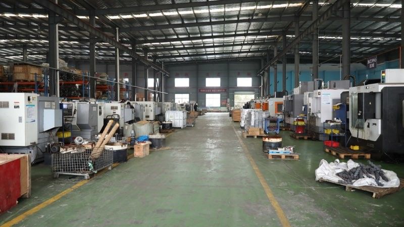 Shanghai Yuegong Fluid Equipment Co., Ltd. linea di produzione del fabbricante